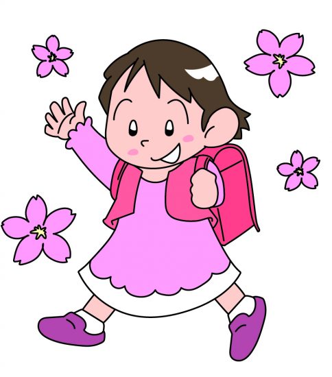 ランドセルを背負った女の子